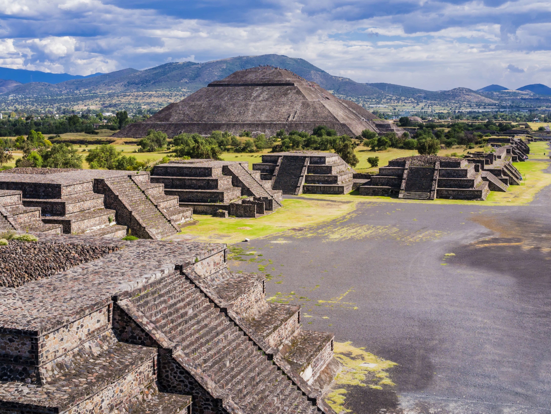 teotihuacan-pyramides