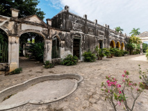 Cour abandonnée de l'Hacienda Yaxcopoil à Merida
