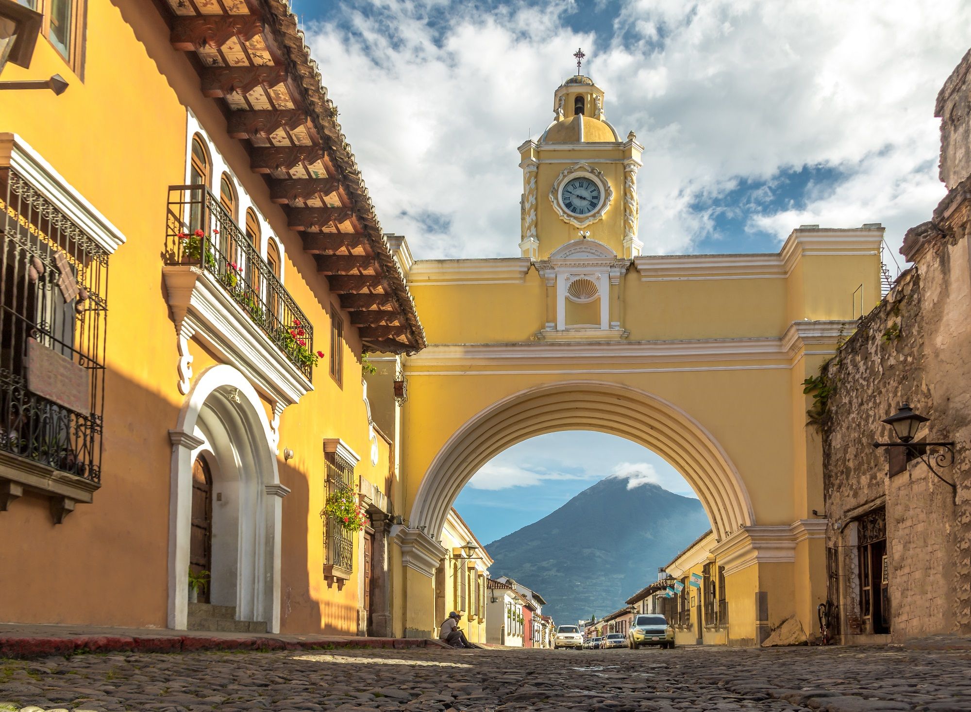 Bâtisse coloniale, orloge, Antigua, Guatemala