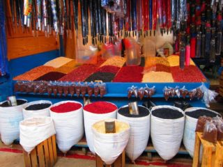 Epices sur le marché de San Cristobal de las Casas, Chiapas, Mexique