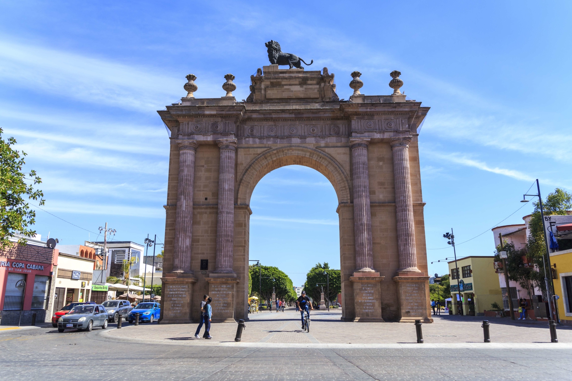 guanajuato-arc-de-triomphe