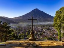cerro-de-la-cruz-antigua-guatemala