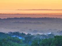 coucher-soleil-canopee-jungle-tikal-guatemala