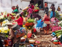 marche-traditionnel-culture-maya-guatemala