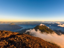panorama-vue-volcans-lac-atitlan-guatemala