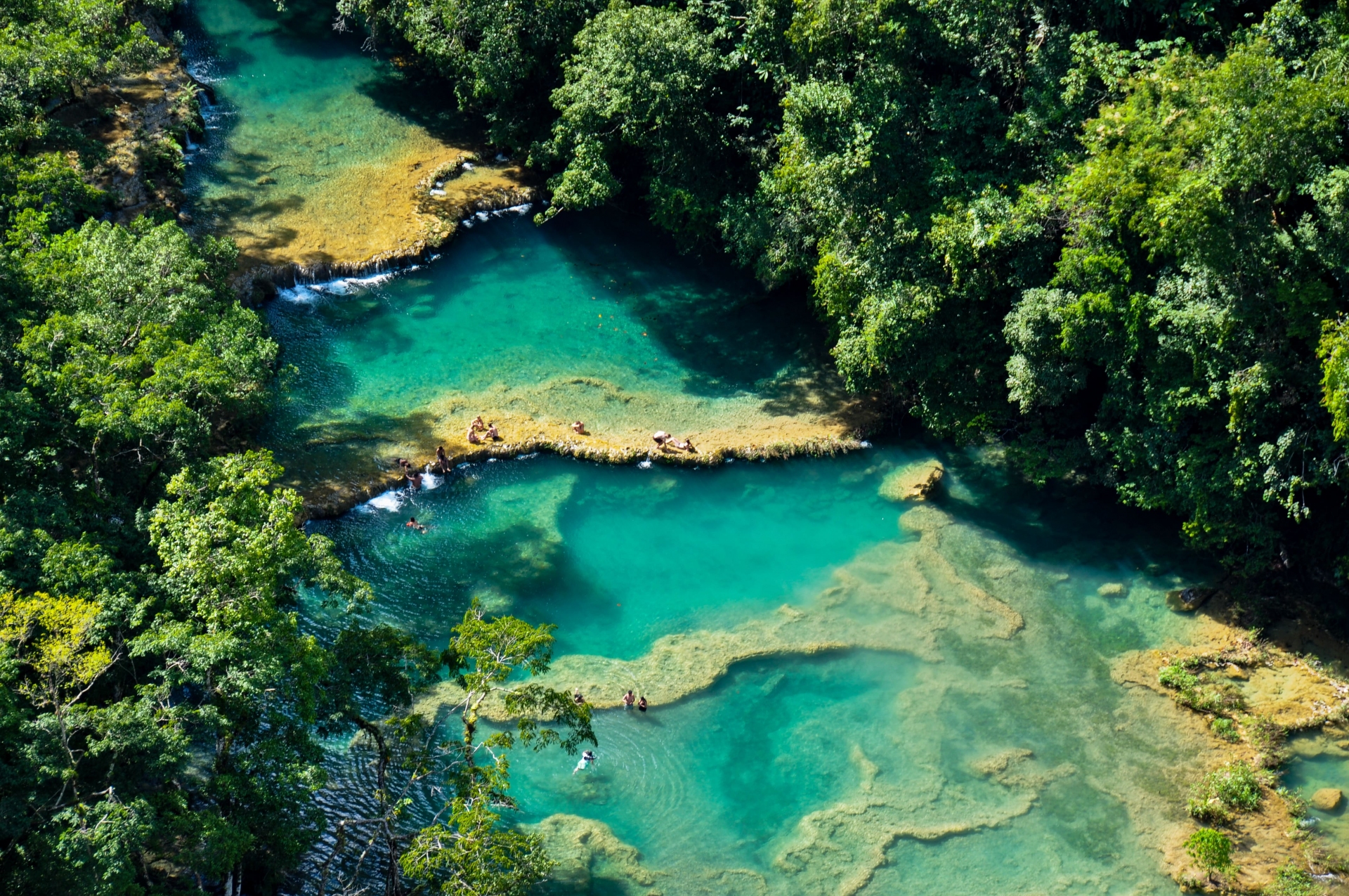 piscine-naturelle-semuc-champey-guatemala-
