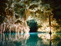 cave-grotte-eau-plongee-aventure-belize