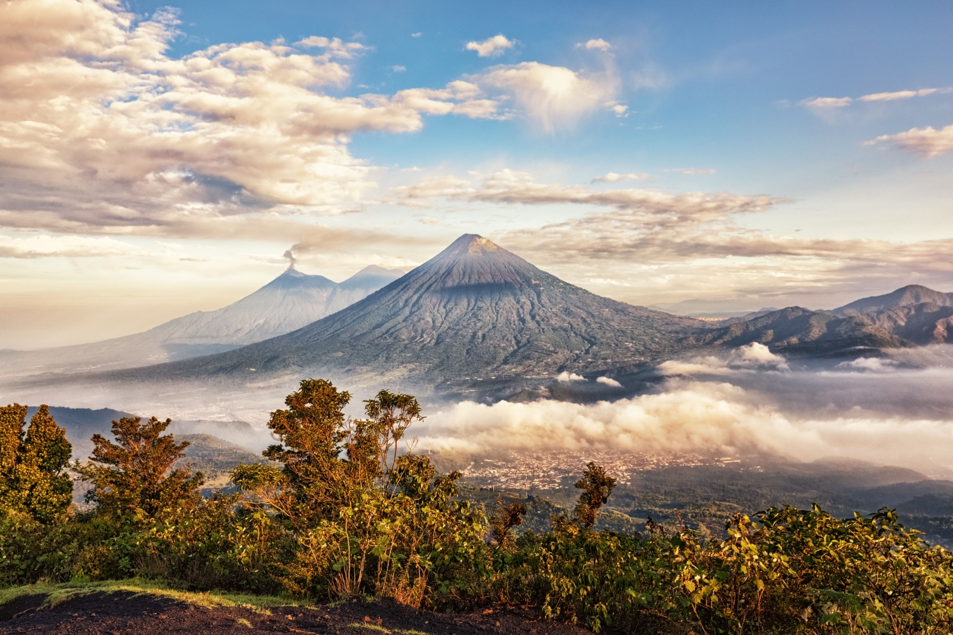 volcan-fuego-pacaya-acatenango-guatemala