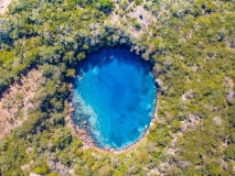 vue-aerienne-cenote-candelaria-huehuetenango-guatemala